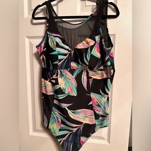 Torrid one piece swimsuit